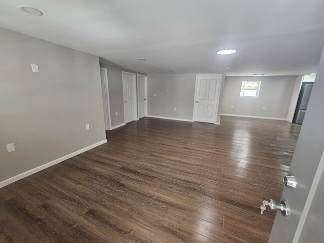 Building Photo - 7201 KY-5