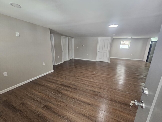 Foto del edificio - 7201 KY-5