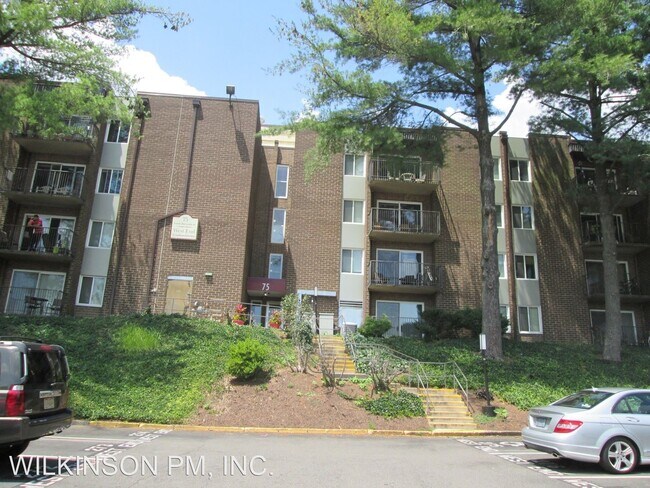 Foto del edificio - 2 br, 2 bath House - 75 S. Reynolds St #409