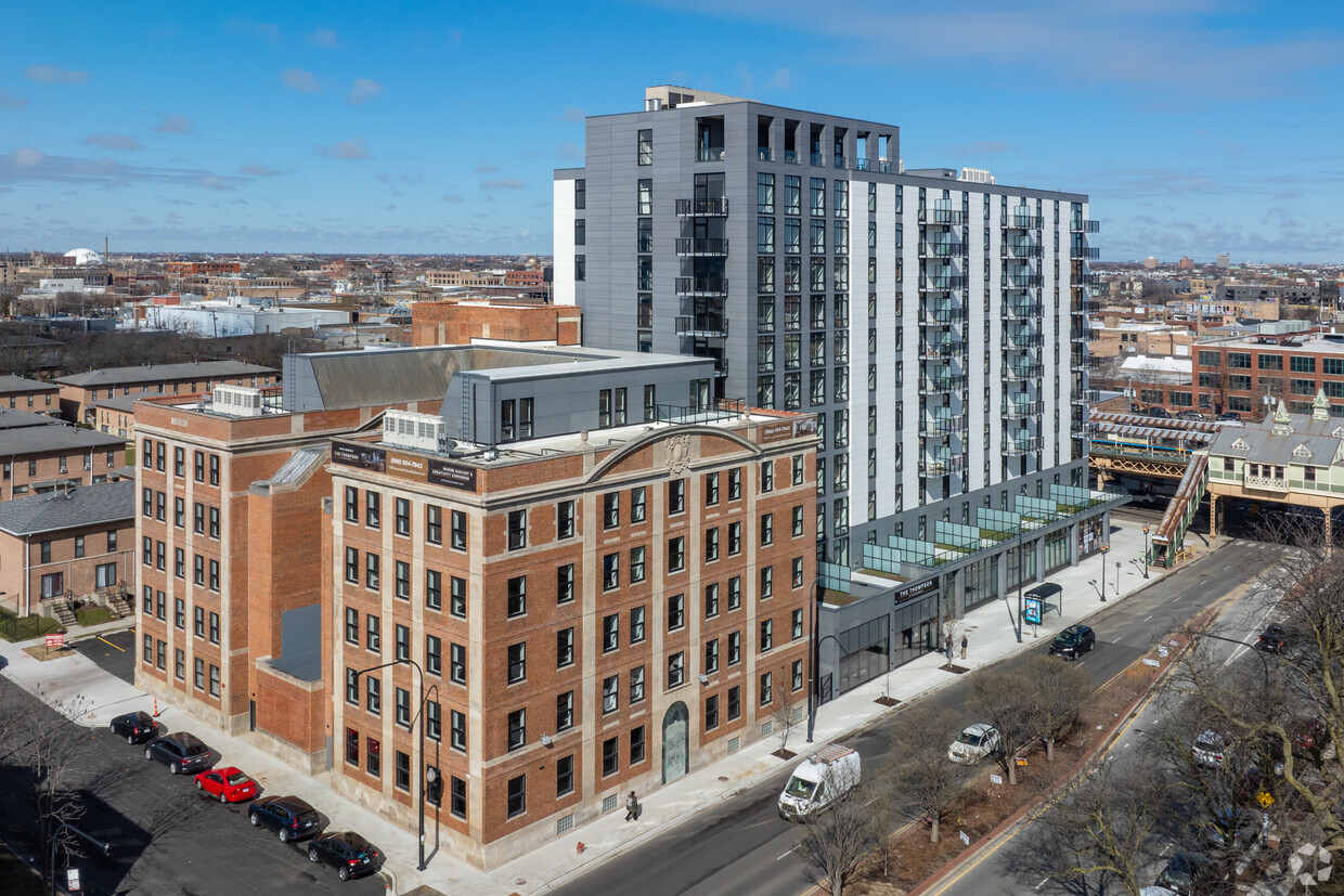 Primary Photo - The Thompson at Fulton Market