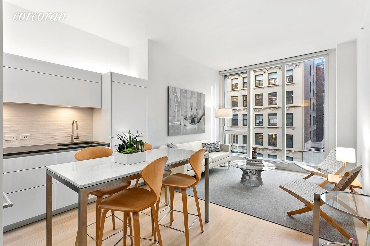 Primary Photo - 241 5th Ave