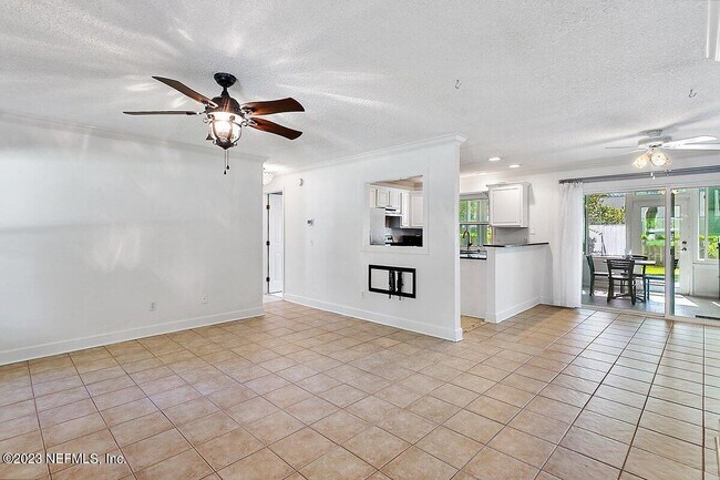 Building Photo - 98 Veranda Ln