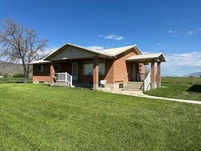 Building Photo - 5498 W 14400 N