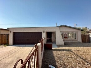 Building Photo - 1013 Glacier Dr