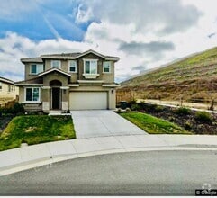 Building Photo - 31 Cortina Ct