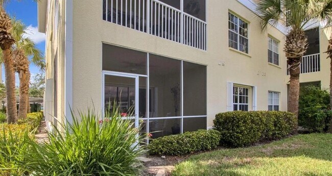 Foto del edificio - 19335 Water Oak Drive