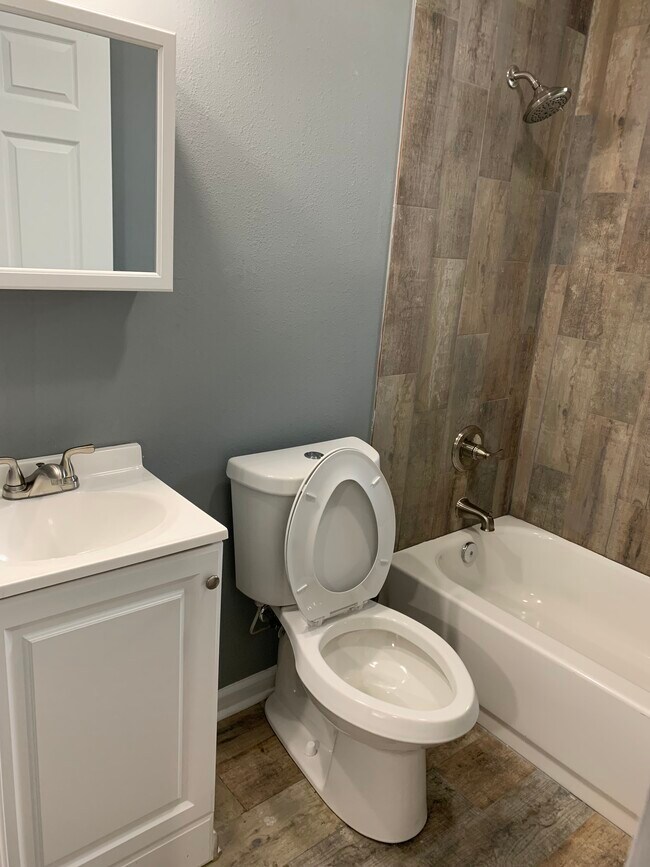 Foto del edificio - 1468 Curtis St