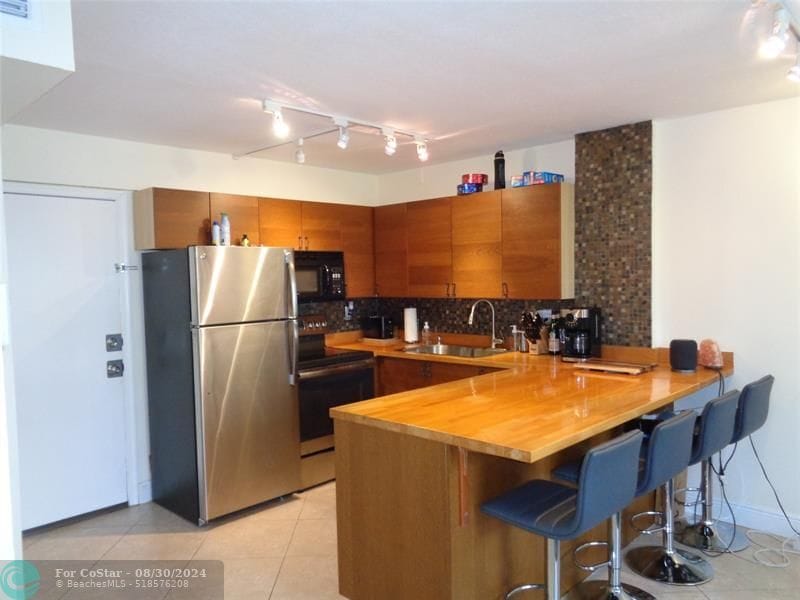 Primary Photo - 3000 N Ocean Blvd