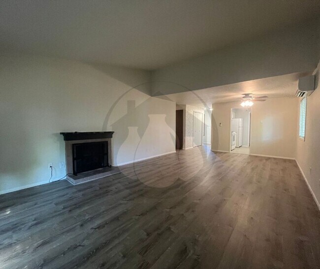 Foto del edificio - Single Level- Duplex Rent Ready- Albany, OR