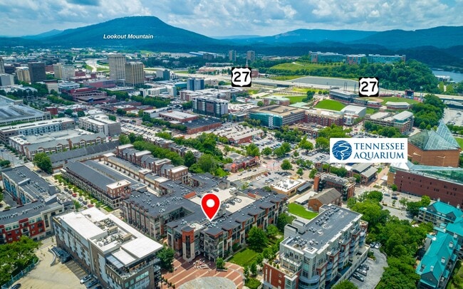 Building Photo - 129 Walnut St