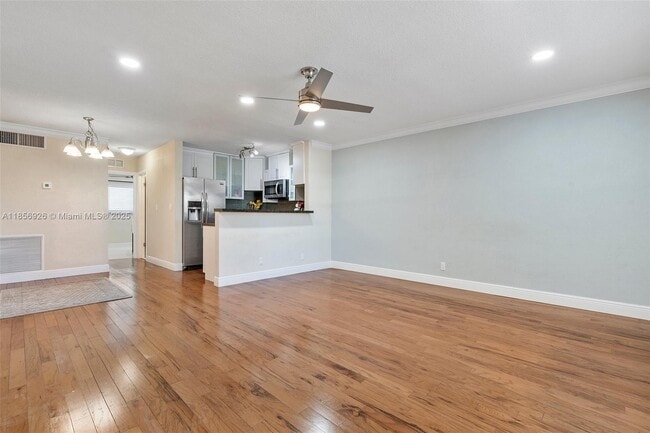 Foto del edificio - 2701 Middle River Dr
