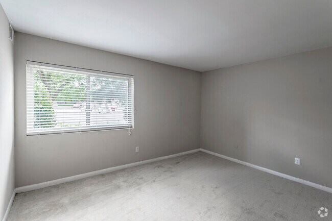 1 dormitorio, 1 baño - 766 pies cuadrados - Center Pointe
