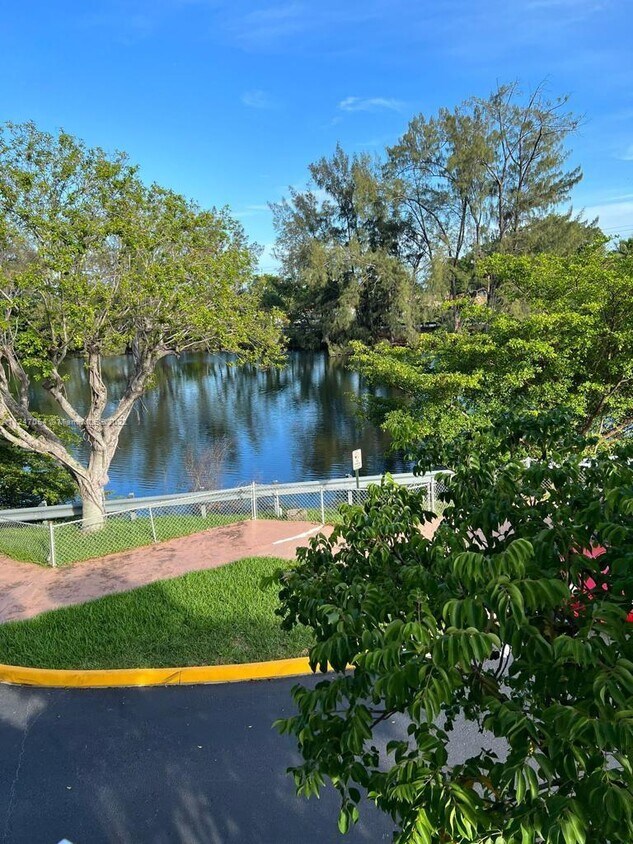 1200 NE Miami Gardens Dr Unit 220W, Miami, FL 33179 Condo for Rent in Miami, FL