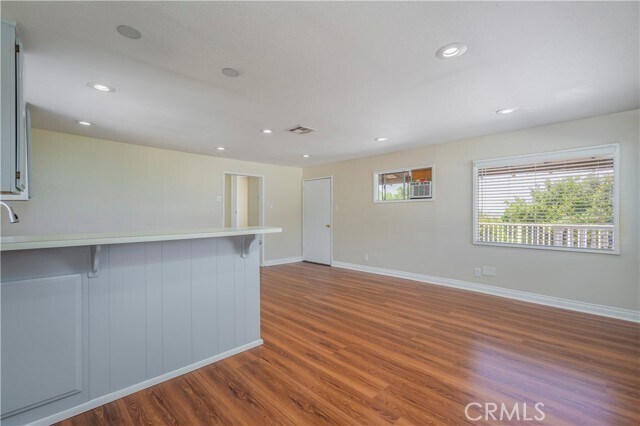 Building Photo - 14854 Las Tunas Dr