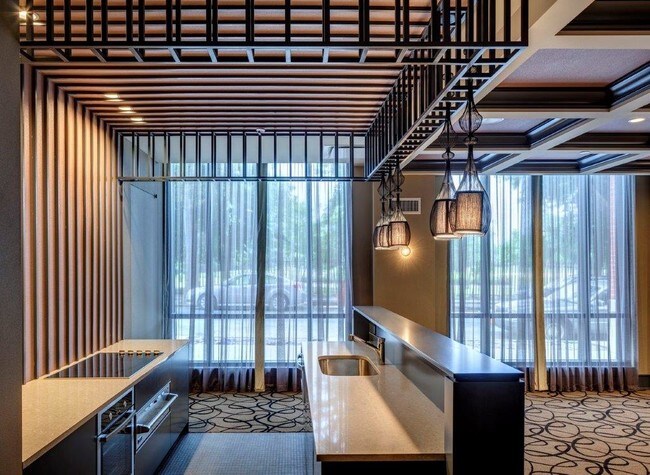 Interior Photo - 101 Bedford