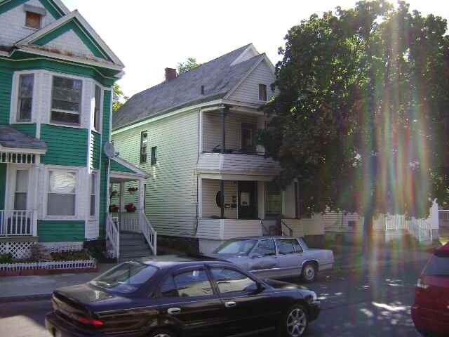Primary Photo - 631 Hamilton St