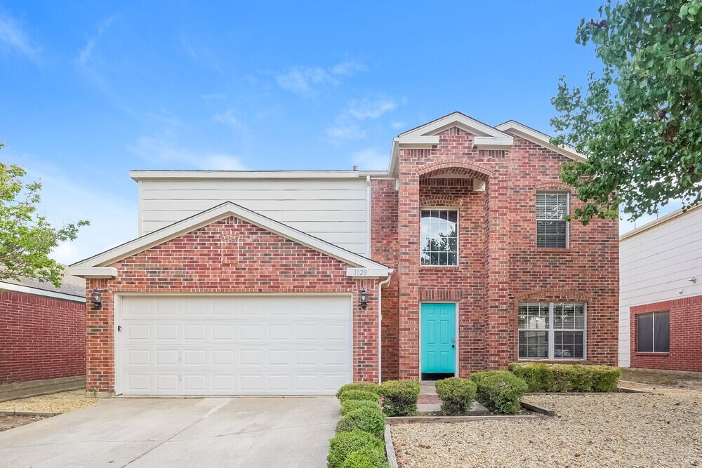Foto principal - 1028 Springcreek Dr