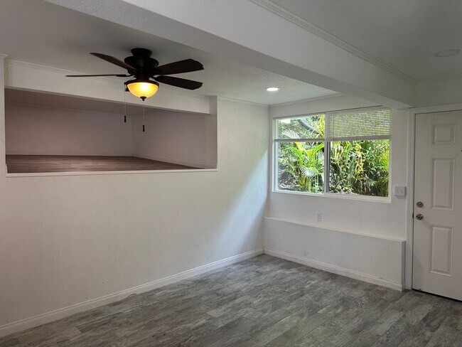 Foto del edificio - Charming Palolo Studio