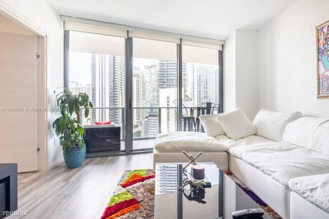 Foto del edificio - 1 br, 1.5 bath Condo - 801 S Miami Ave Uni...