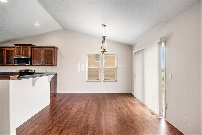 Foto del edificio - Ranch Townhome in Shadow View
