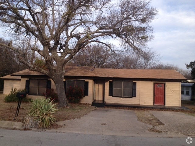 Building Photo - 1240 S Brazos St