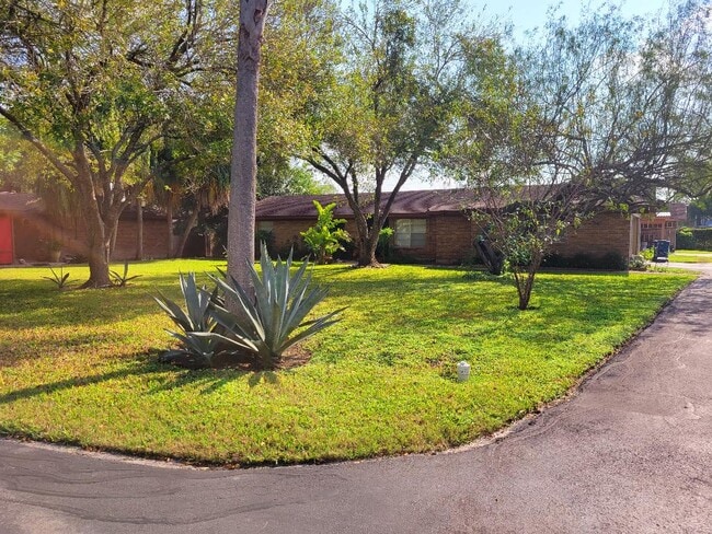 Foto del edificio - 43A N Coria St