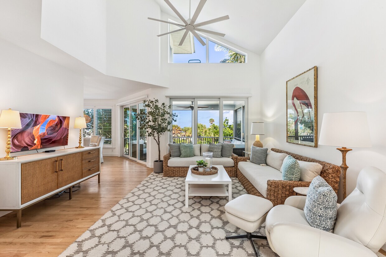 Foto principal - 788 Beach View Dr