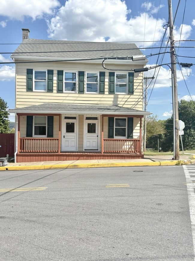 Building Photo - 102 N Baltimore St