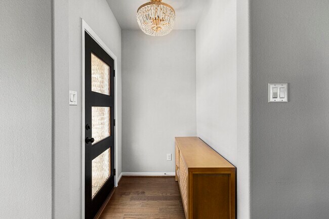 Foto del edificio - 31130 Mahogany Fir Trl