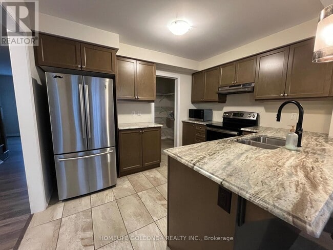 Building Photo - 3045 George Savage Ave