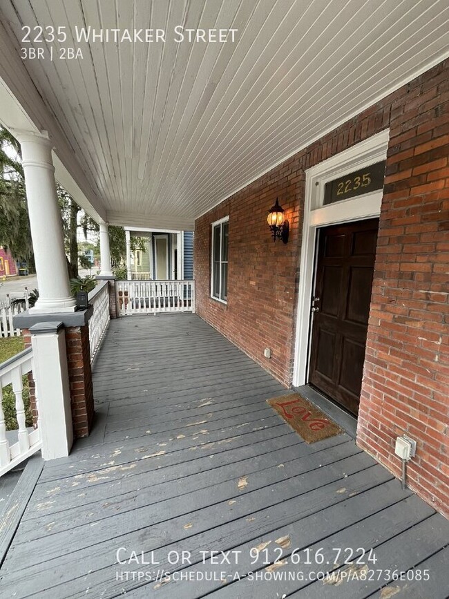 Building Photo - "Spacious 3-Bed, 2-Bath Duplex with Granit...