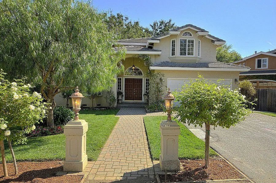 Photo - 745 Parma Way (Los Altos, CA)