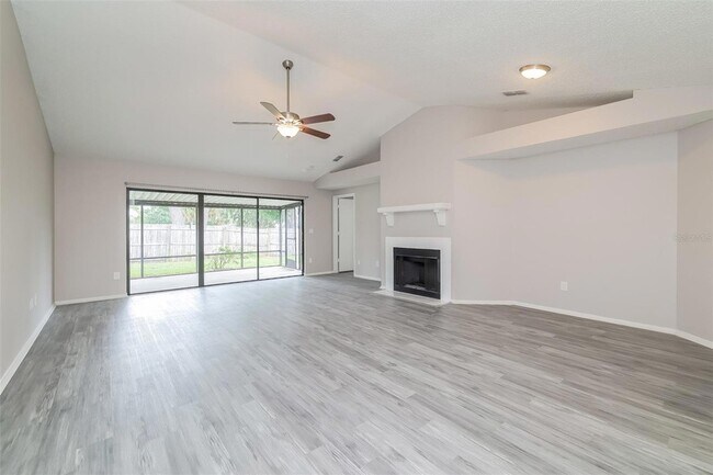 Foto del edificio - 1059 Beckstrom Dr