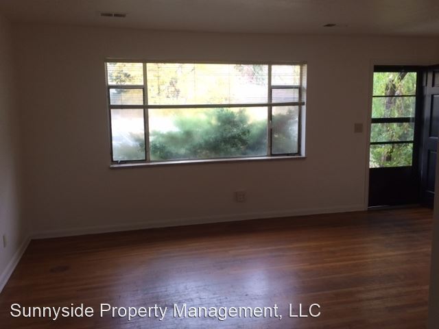 Foto del edificio - 1362-1362 1/2 Alpine Ave