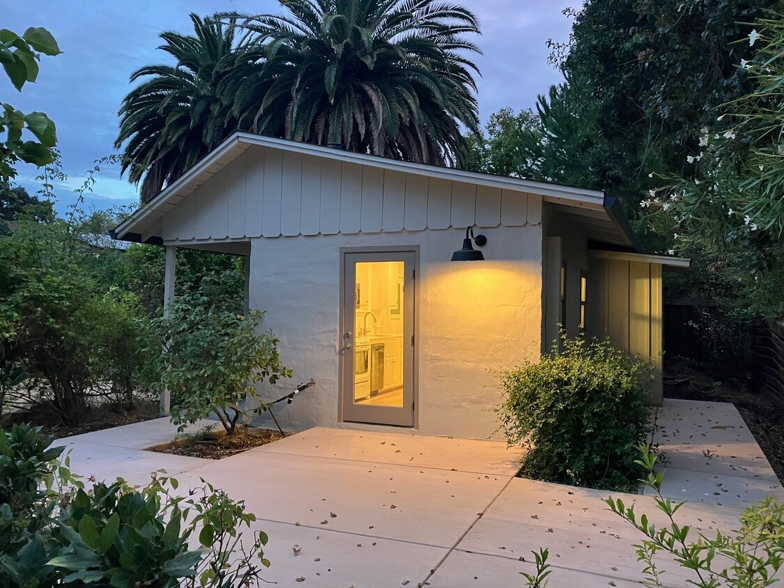 135 Pleasant Valley Dr, Walnut Creek, CA 94597 House Rental in Walnut