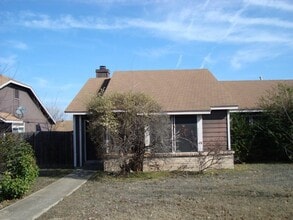 Building Photo - 1214 Orchard Park Cir