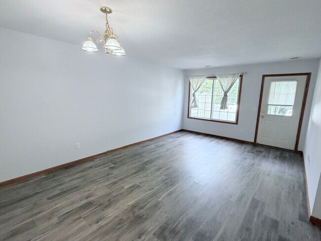Foto del edificio - 393 Leeward Trail