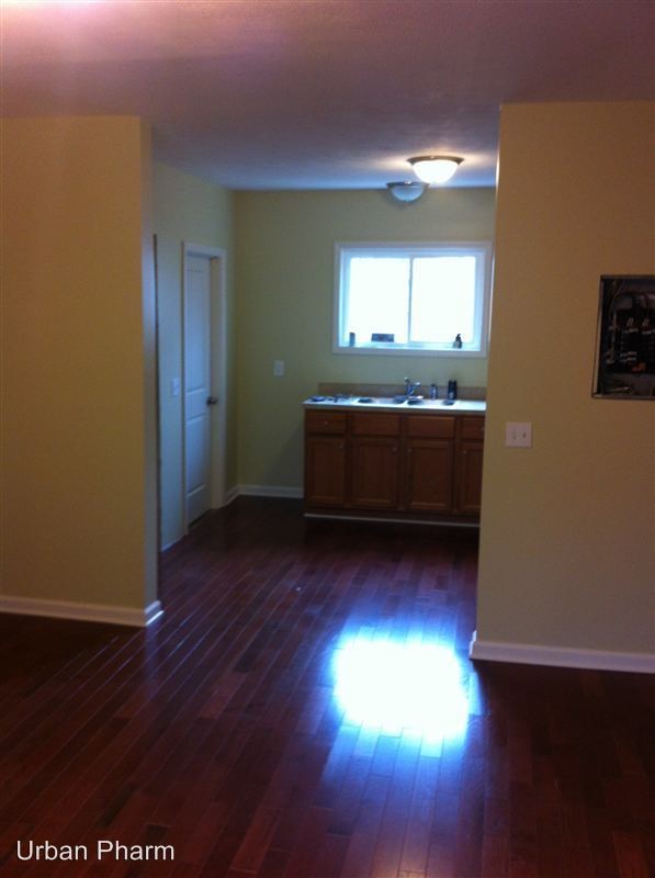 Foto del edificio - 116 Caledonia St NE