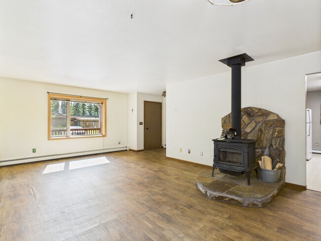 Building Photo - 109 Cary Ave