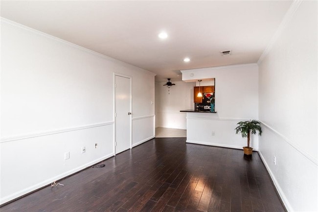 Building Photo - 8801 Hammerly Blvd