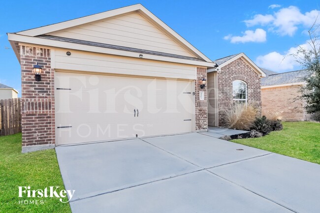 Foto del edificio - 2205 Old Harbor Way