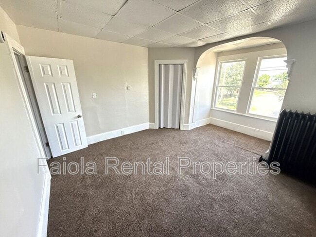 Foto del edificio - 230 N 3rd St