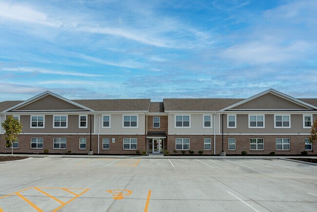 Foto del edificio - McKay Manor