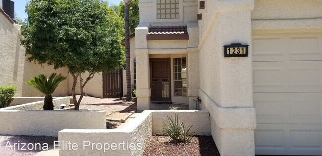 Foto del edificio - 3 br, 2.5 bath House - 1231 W Manor St.