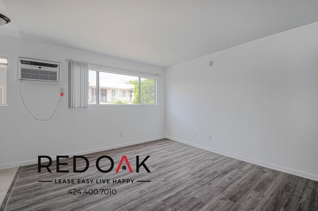 Foto del edificio - 333 N Brand Blvd