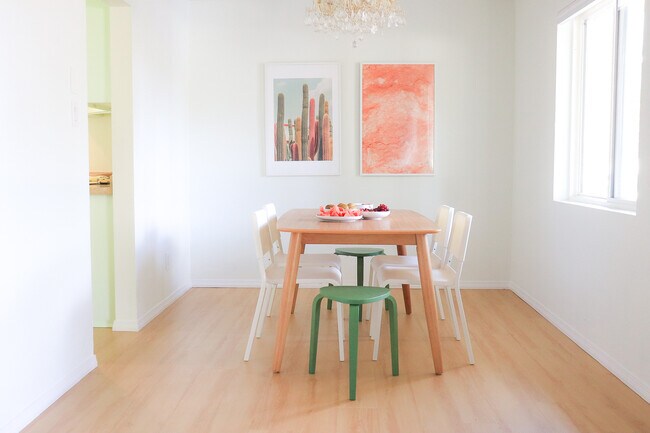 Foto del edificio - 3807 E Weldon Ave