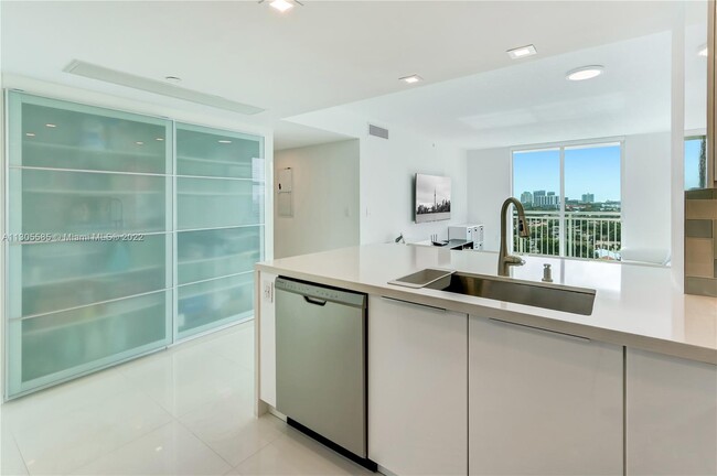 Building Photo - 3000 Coral Way