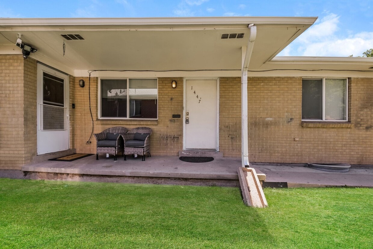 1447 W Byers Place Room for Rent in Denver, CO