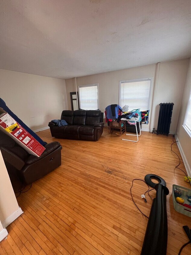Foto principal - 3116 Fremont Ave S