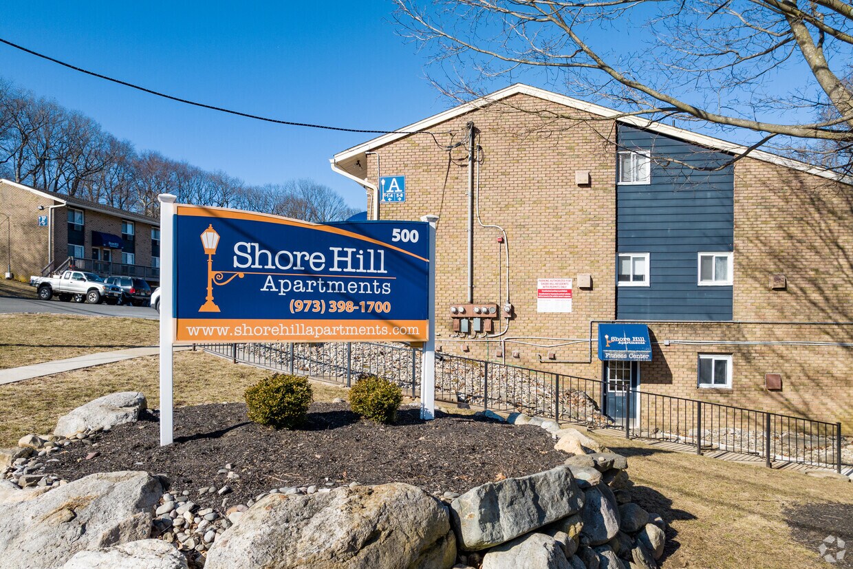 Shore Hill Apartments 500504 Bensel Dr Landing, NJ